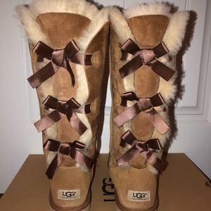 Tall Ugg Boots -Bailey Bows